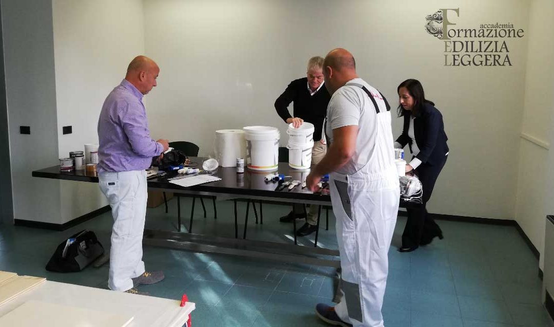 Vi presentiamo i primi professionisti certificati pittori edili. Tra loro anche 2 decoratori stellati di Accademia FEL